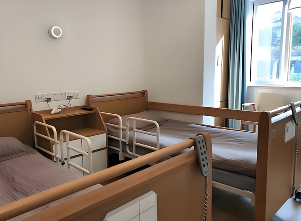 大学本科生可以入户深圳户口吗_当下最大的话题，《731》还上不上 你实在太爱玩了游戏
