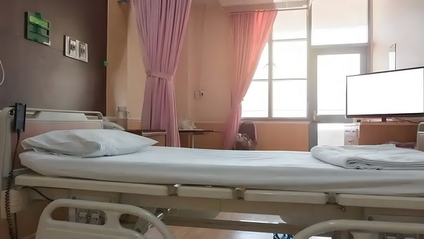 落户深圳户口需要什么_陈佩斯这部高评佳作实至名归 热比台计划于3月份邀请亚访